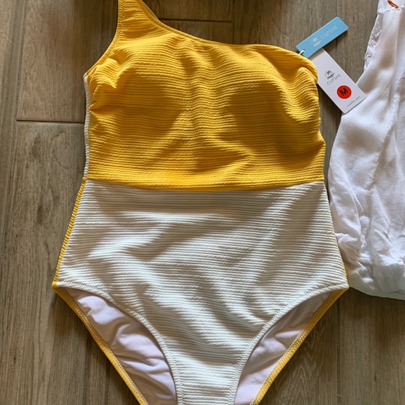 Lot of 3 beach cover, M cupshe, Trina Turk 8 - Picture 2 of 5